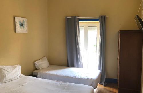 Vera Cruz Hotel | Aveiro Train Guesthouse