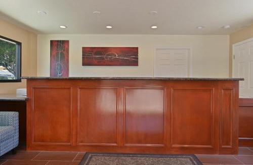 Downtown Hotel | Avenue Inn Downtown District SLO