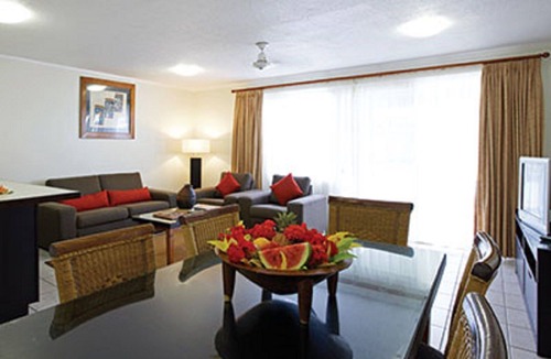 Nadi Resort | Awaken to the sound of lapping waves!