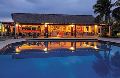 Nadi Resort | Awaken to the sound of lapping waves!