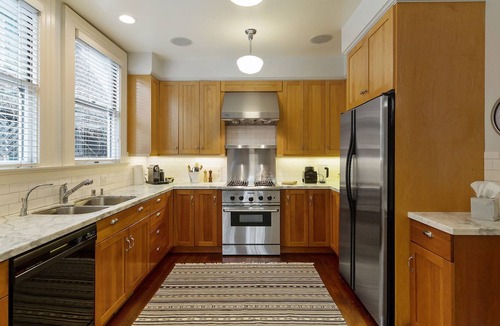 University South House | Award-winning home in Downtown Palo Alto!
