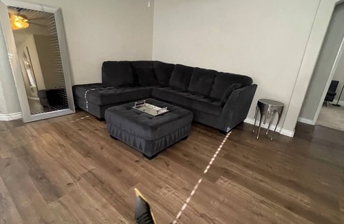 Enterprise House | Awesome 4-bedroom house with AC in vibrant Las Vegas