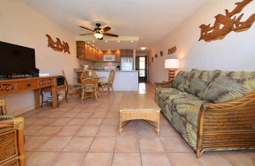 Kihei Condo | Awesome Panoramic Ocean Views - Best Beaches - Great Location - Now with new AC