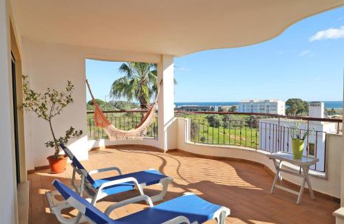 Albardeira Apartment | B80 - Gideon Albasol 2 Bed Apartment in Lagos