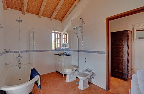 Sao Bras de Alportel Cottage | Back in time to Real Portugal: olde worlde charm combines modern facilities