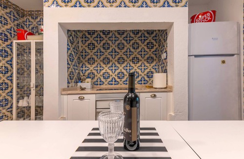 Encarnacao Apartment | Bairro Alto Palace Apartment for Large Groups