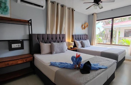 Uvita Hotel | Ballena Rey Hotel