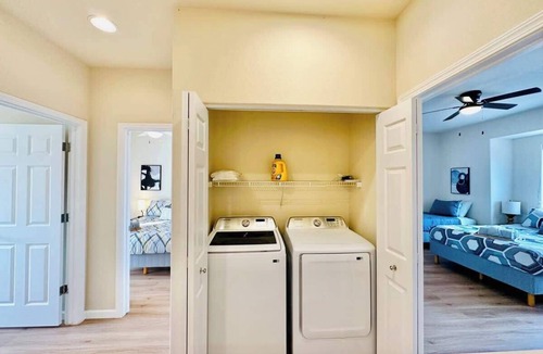 Northeast Reno House | Balloon Festival Terrace, M$ Views 4TVs, Sleeps 10