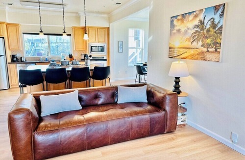 Northeast Reno House | Balloon Festival Terrace, M$ Views 4TVs, Sleeps 10