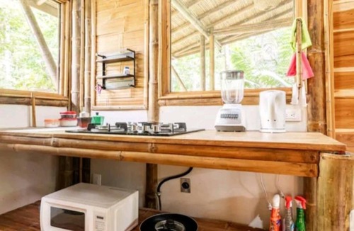 Ballena Cabin | Bamboo Ecolodge w/Waterfall and Ocean View Yoga Deck at Yogachal Vista Mar!
