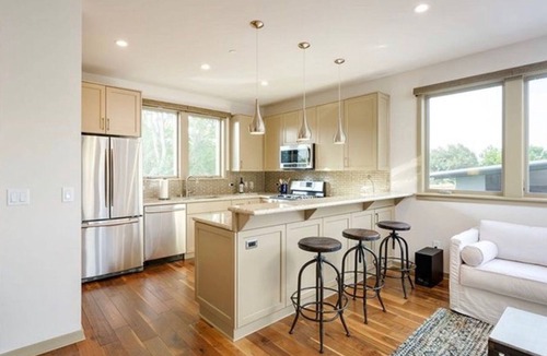 Downtown House | Be a SLOCAL - Contemporary Townhome in the Heart of SLO (20% August Discount)