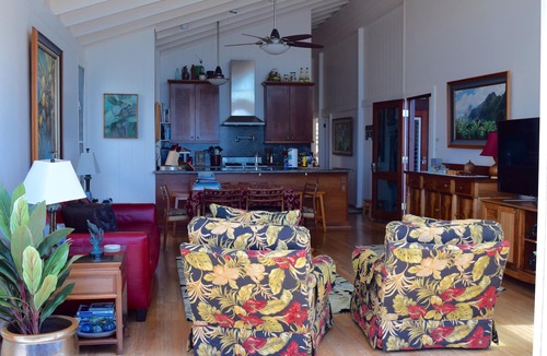 Mokuleia House | Beach Front Estate With Guest Cottage Sandy Beach Heated Pool/Spa