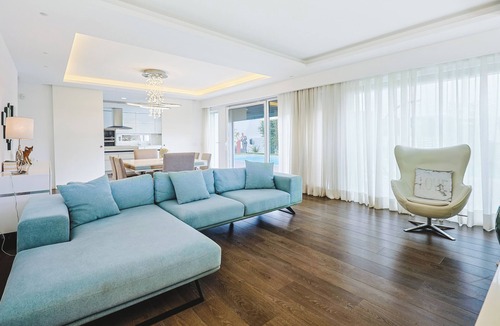 Charneca de Caparica e Sobreda House | Beach house with pool - T4