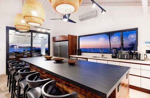 Playa Flamingo House | Beachfront Cliff Villa 300° Ocean Views Pool, Jacuzzi & Guest House