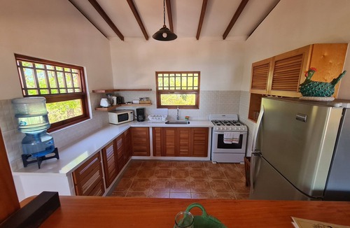 San Juan del Sur House | BEACHFRONT INFINITY POOL – DIRECT PRIVATE BEACH ACCESS – FOREST & TROPIC GARDENS