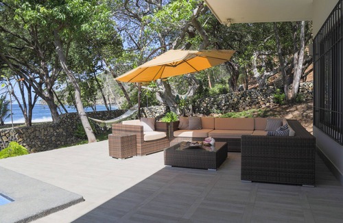 Coco House | Beachfront paradise, CASA PUNTA COCO