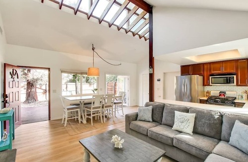 Carpinteria House | Beachy & Spacious Home in Carp