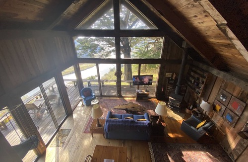 Albion Cabin | Beam's End - WHERE THE NAVARRO RIVER MEETS THE PACIFIC OCEAN