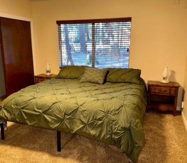 Sierra Cedars House | Bear Meadow Cabin at Shaver Lake