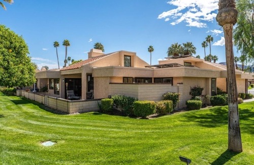 Cathedral City Condo | Beautiful 3 bedroom/2 Bath private residence in Cathedral Canyon Country Club