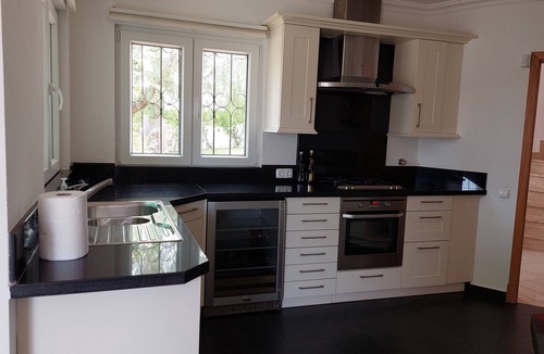 Vilamoura Villa | Beautiful Algarvian Villa, V4 , private gardens & pool