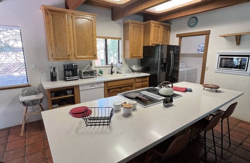 North Fork House | Beautiful Cedar Cabin