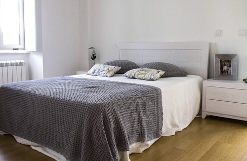 Juncal Cottage | Beautiful cozy cottage near Nazaré, Leiria & Batalha