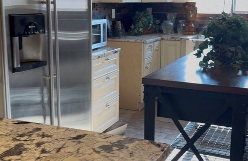 Aguanga House | Beautiful family and pet friendly estate in Temecula Wine Country region