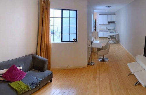 Rincon Hill Apartment | Beautiful furnished large two bedroom apartment in the heart of SF