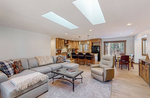 South Lake Tahoe House | Beautiful home with private hot tub, gazebo, and gas fireplace
