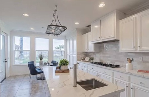 Allied Gardens House | Beautiful House In Great Location