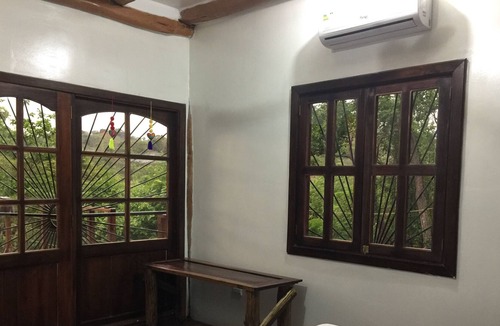 El Gigante House | Beautiful Jungle Casa , walking distance to beach & town