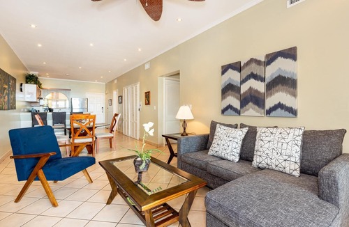 Tamarindo Condo | Beautiful ocean view condo - Very close to the beach