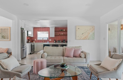Palm Springs House | Beautiful Palm Springs Oasis