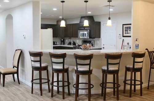 Palm Springs House | Beautiful Palm Trees Retreat Ranch House