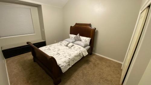 Madera Apartment | Beautiful peaceful desirable home in Madera Rancho