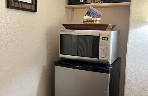 Chula Vista Apartment | Beautiful, Quiet Casita in Safe Neighborhood Surrounded by Hiking Trails