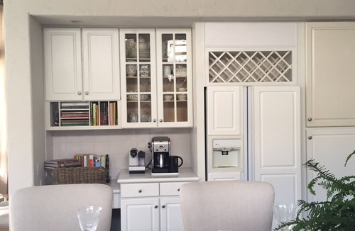 Madrid Cabin | Beautiful Scottsdale Home. Near everything!. Pool, hot tub & outdoor fireplace.