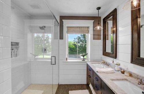 St. Helena House | Beautiful Valley Floor Home with Pool, Bocce and Pool House & Home Gym