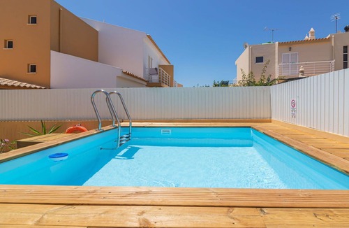 Pera House | Beautiful villa for 6 guests with WIFI, A/C, private pool, TV and balcony