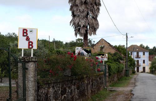Tabua House | Bed and breakfast EXCLUSIVE & Luxury Traditional Portuguese Farmhouse