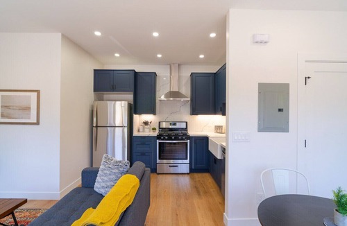 South Park Apartment | Beechwood One Bedroom With Washer Dryer Heart Of South Park