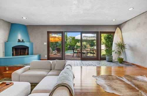 Bel Air House | Bel Air Mid-Mod Oasis w/Grotto Pool + Jacuzzi