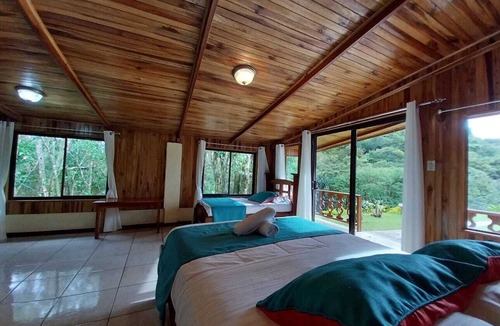 Sierra Bed & Breakfast | Belcruz Bed & Breakfast