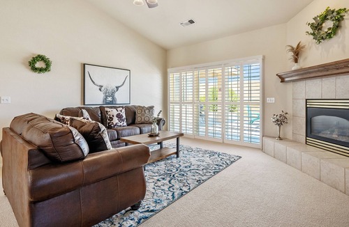 Paso Robles House | Bella Vino Estate with Fire Table!