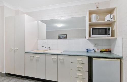 Toowong Hotel | Benson Court Motel