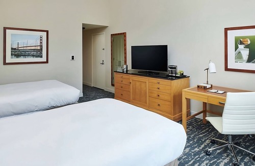 Berkeley Hotel | Berkeley Marina Stay near San Francisco Bay & UC Berkeley | 2 Units