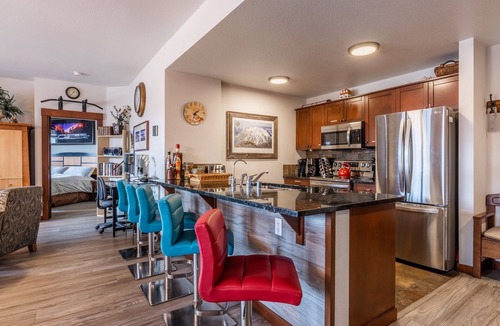 Mammoth Lakes Condo | Best 2-Bedroom Condo In The Village At Mammoth!