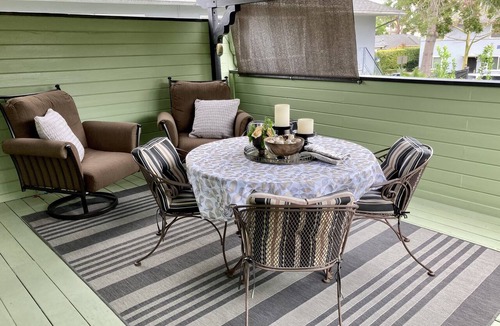 West Beach House | Best Location in town! Walk everywhere. Only 2 Blocks to Ocean, Pier & Wineries!