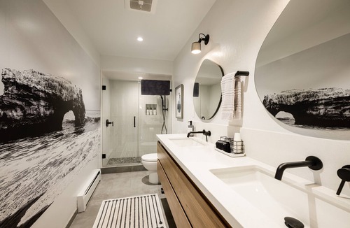 Westside Santa Cruz House | BEST LOCATION! Ocean and Sunset Views; Family & Pet Friendly
